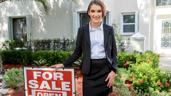 Bald Lovelace Fucked A Slender Realtor In Torn Tights Hard