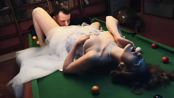 The Queen Went To Fuck With A Thug Before The Cumshot